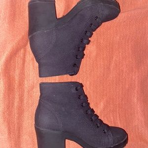 mix no 6 bootie Gem